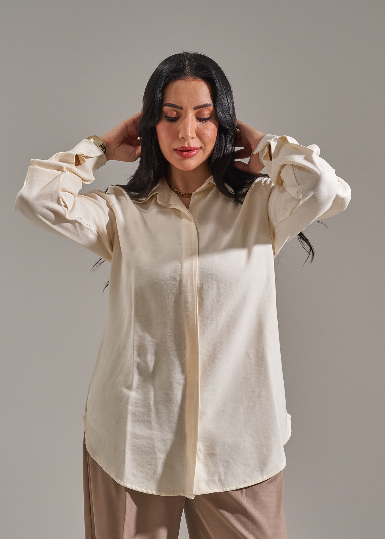 Shirt with scarf -Off White